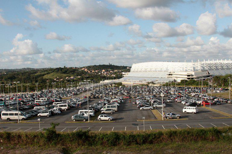 Brasil: seguro obligatorio para aparcamientos y garajes