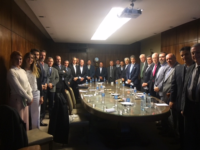 El Superintendente de Seguros visita la AACS