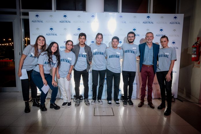 Integrity Seguros renovó su compromiso con el fondo de becas de la UA