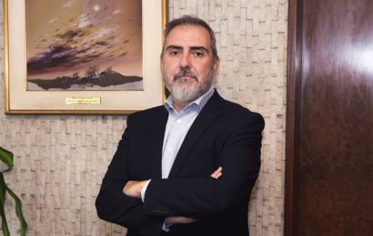 Gustavo Trías. Flamante presidente de AACS