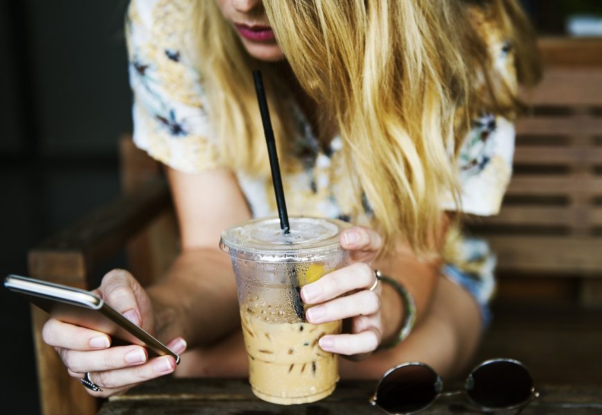 La fuerza de la conexión femenina en el mercado tecnológico y de afinidad La fuerza de la conexión femenina en el mercado tecnológico y de afinidad