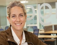 Entre algoritmos y criterio: el nuevo equilibrio de la comunicación aseguradora Entre algoritmos y criterio: el nuevo equilibrio de la comunicación aseguradora